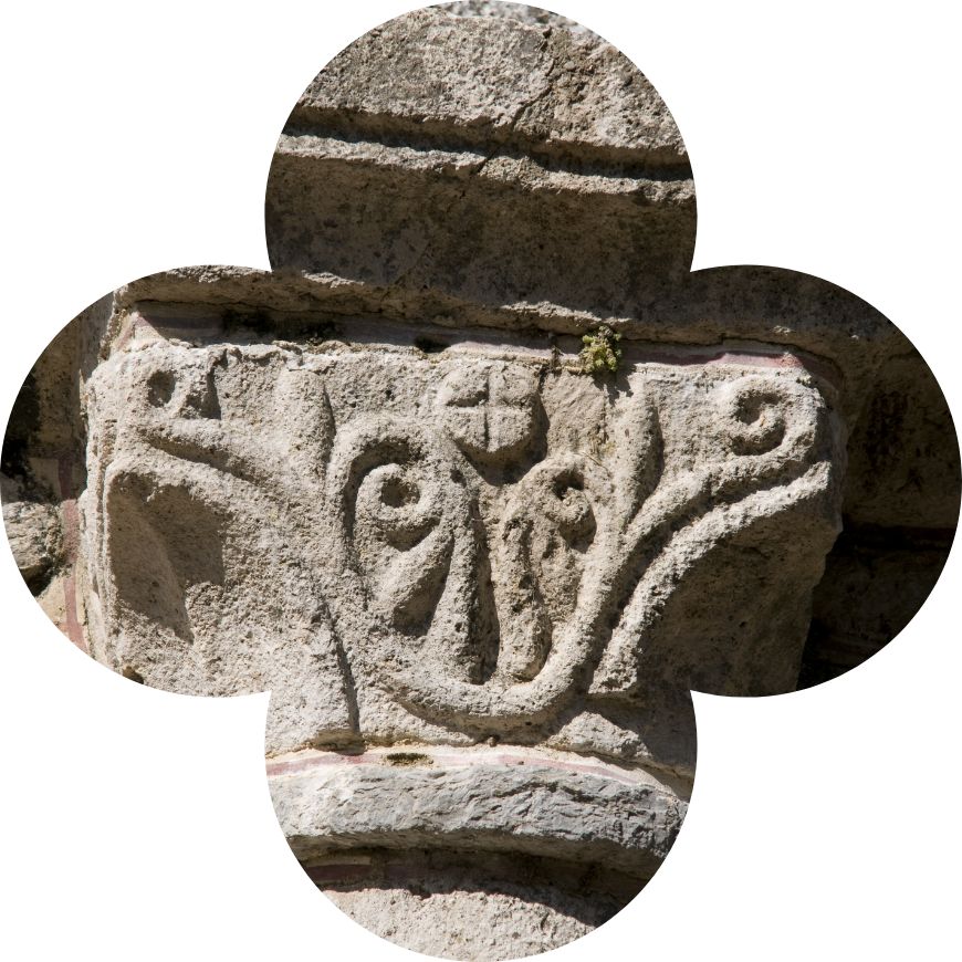 img Architecture Abbaye de Caunes Minervois 2@2x